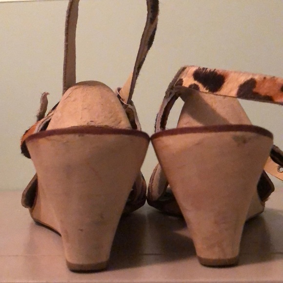KATE SPADE - Animal Print Wedge Sandals - Picture 5 of 12
